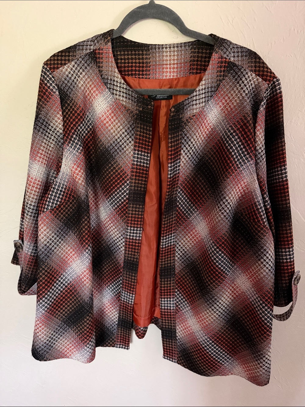 Liz & Me Open-Front Plaid Jacket in Rust, Black and White